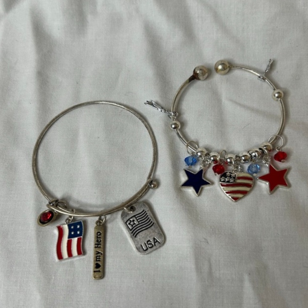 Patriotic Charm Bangle Bracelet Set Red White‎ Blue USA Flag I Love My Hero